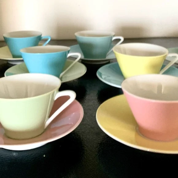 Original 1950 Austrian Lilien Porcelain, „Daisy“ Serie Mokka Set, Mid Century